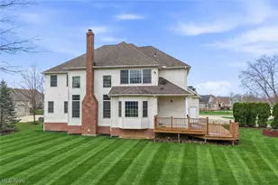 317 E Edinburgh Dr, Highland Heights, OH 44143 - Photo 50