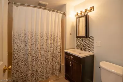 104 12th Street NW, Massillon, OH 44647 - Photo 14