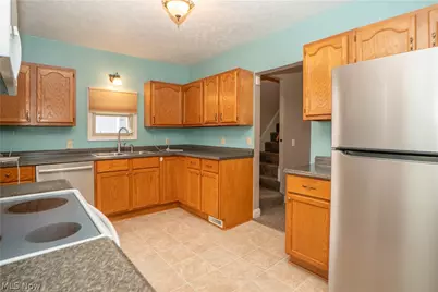 104 12th Street NW, Massillon, OH 44647 - Photo 10