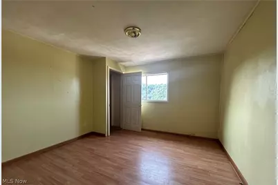 609 Whitely Street, Bridgeport, OH 43912 - Photo 14