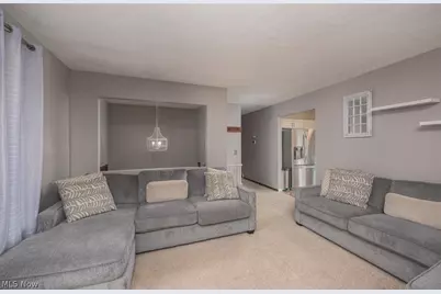5326 Hillsboro Avenue SE, Canton, OH 44707 - Photo 10