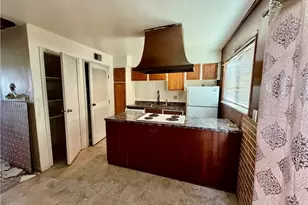 11 Trenton Square, Euclid, OH 44143 - Photo 6