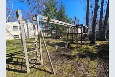 214 Cherry Lane, Avon Lake, OH 44012 - Photo 26