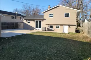 38136 Parkway Blvd, Willoughby, OH 44094 - Photo 38