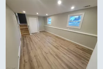 38136 Parkway Boulevard, Willoughby, OH 44094 - Photo 20