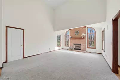 5271 Dolores Street SW, Canton, OH 44706 - Photo 22