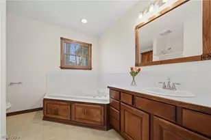 5271 Dolores Street SW, Canton, OH 44706 - Photo 36