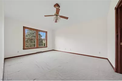 5271 Dolores Street SW, Canton, OH 44706 - Photo 16