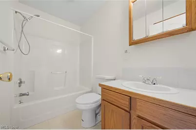 5271 Dolores Street SW, Canton, OH 44706 - Photo 40