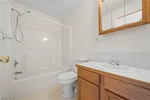 5271 Dolores Street SW, Canton, OH 44706 - Photo 40