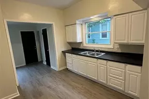 1753 Alcoy Rd, Loveland, OH 44112 - Photo 12