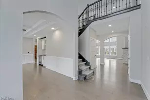 26650 Hurlingham Rd, Beachwood, OH 44122 - Photo 6