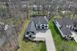 26650 Hurlingham Rd, Beachwood, OH 44122 - Photo 50