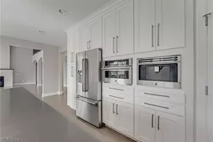 26650 Hurlingham Rd, Beachwood, OH 44122 - Photo 16