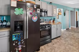 436 Bayberry Dr, Elyria, OH 44035 - Photo 14