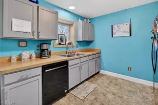 436 Bayberry Dr, Elyria, OH 44035 - Photo 12