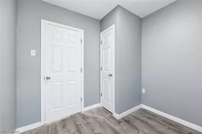 3237 Seymour Avenue, Loveland, OH 44113 - Photo 16