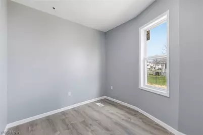 3237 Seymour Avenue, Loveland, OH 44113 - Photo 12