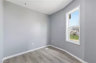 3237 Seymour Ave, Loveland, OH 44113 - Photo 12