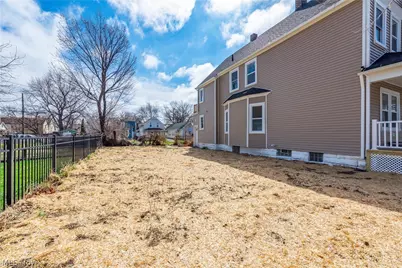 3237 Seymour Avenue, Loveland, OH 44113 - Photo 6