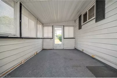 2101 Cherry Hill Avenue, Youngstown, OH 44509 - Photo 6