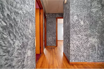 2101 Cherry Hill Avenue, Youngstown, OH 44509 - Photo 16