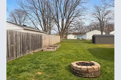 409 Wesley Avenue, Elyria, OH 44035 - Photo 8