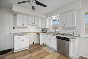 239 Habant Dr, Amherst, OH 44001 - Photo 8