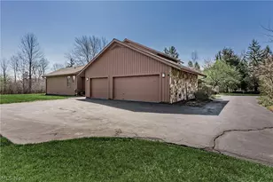 2625 Fairwood Dr, Pepper Pike, OH 44124 - Photo 32