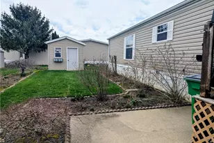 592 Sand Trap Cir, Painesville, OH 44077 - Photo 4