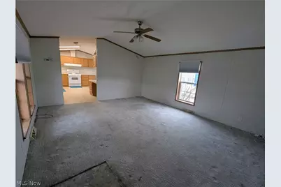 592 Sandtrap Circle, Painesville, OH 44077 - Photo 14