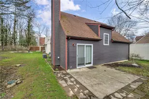 2210 Pine Tree Ln #23 Ln, Twinsburg, OH 44087 - Photo 14