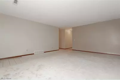 133 Hampshire Cove, Painesville Twp, OH 44077 - Photo 4