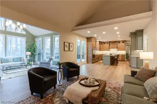 8955 Stoneybrook Dr, Grandview Heights, OH 44147 - Photo 20