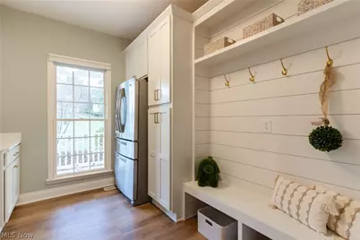8955 Stoneybrook Drive, Grandview Heights, OH 44147 - Photo 24