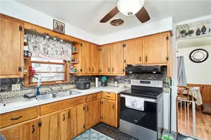 341 Lookout Ave, Akron, OH 44310 - Photo 4