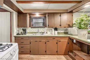 5026 Lear Nagle Rd, North Ridgeville, OH 44039 - Photo 18