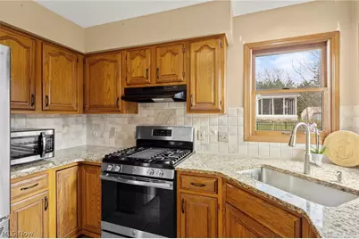 9431 Yvonne Drive, North Royalton, OH 44133 - Photo 10