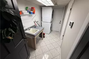 504 Greenbrier Ct, Steubenville, OH 43953 - Photo 16