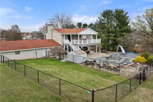 504 Greenbrier Ct, Steubenville, OH 43953 - Photo 32