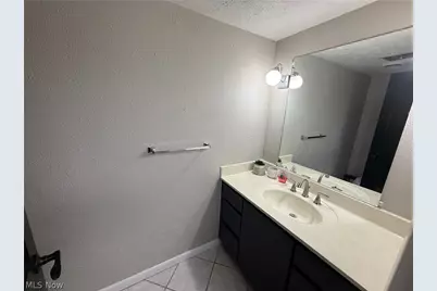 504 Greenbrier Court, Steubenville, OH 43953 - Photo 18