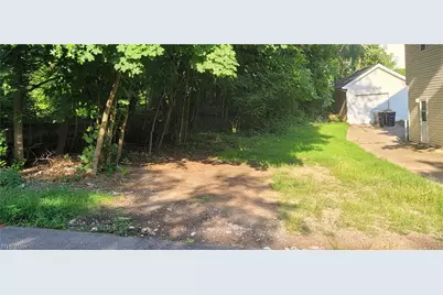 Garfield Street, Akron, OH 44310 - Photo 1