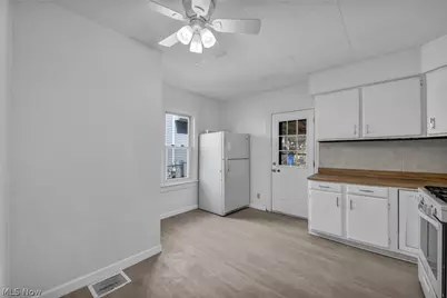 1729 Newberry Street, Cuyahoga Falls, OH 44221 - Photo 18