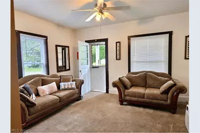 2446 Vestal Road, Youngstown, OH 44509 - Photo 2