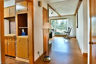 2521 Jennifer Dr, Poland, OH 44514 - Photo 4