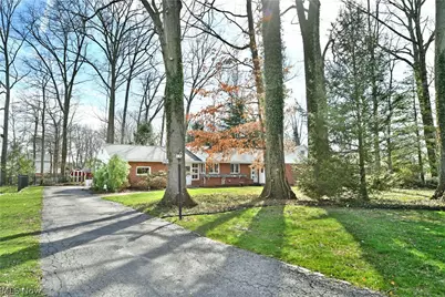 2521 Jennifer Drive, Poland, OH 44514 - Photo 2