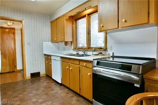 2521 Jennifer Dr, Poland, OH 44514 - Photo 16