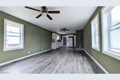 297 Depot Street, Conneaut, OH 44030 - Photo 6
