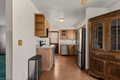 115 Arena Drive, Weirton, WV 26062 - Photo 10