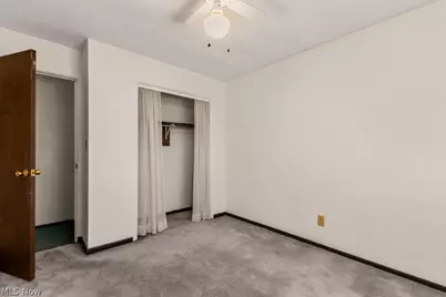 115 Arena Drive, Weirton, WV 26062 - Photo 22
